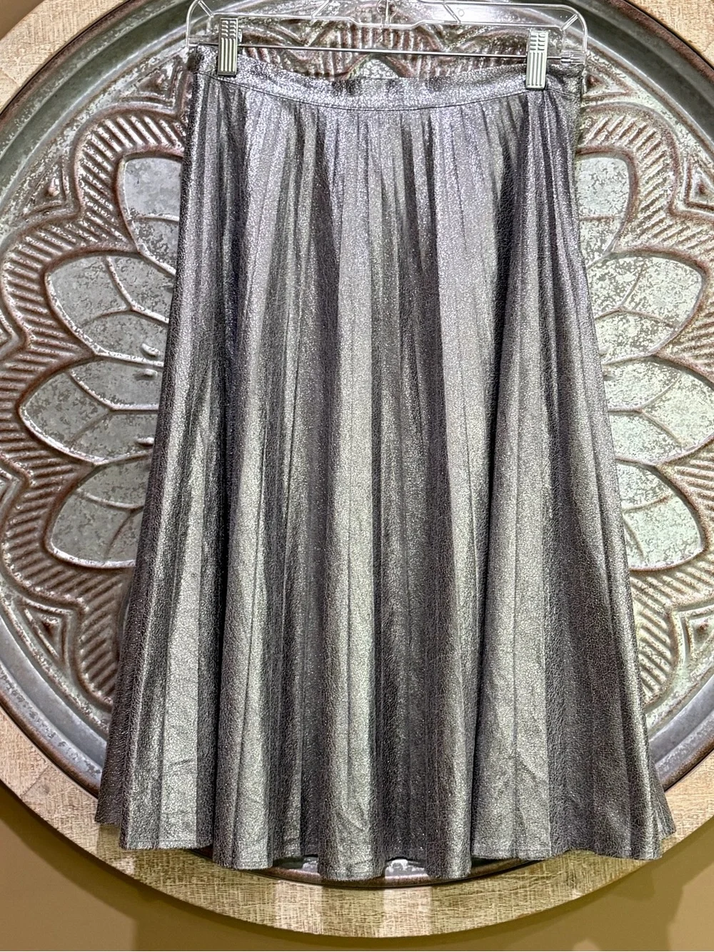 Forever 21 Contemporary Silver Metallic Pleated Midi Skirt